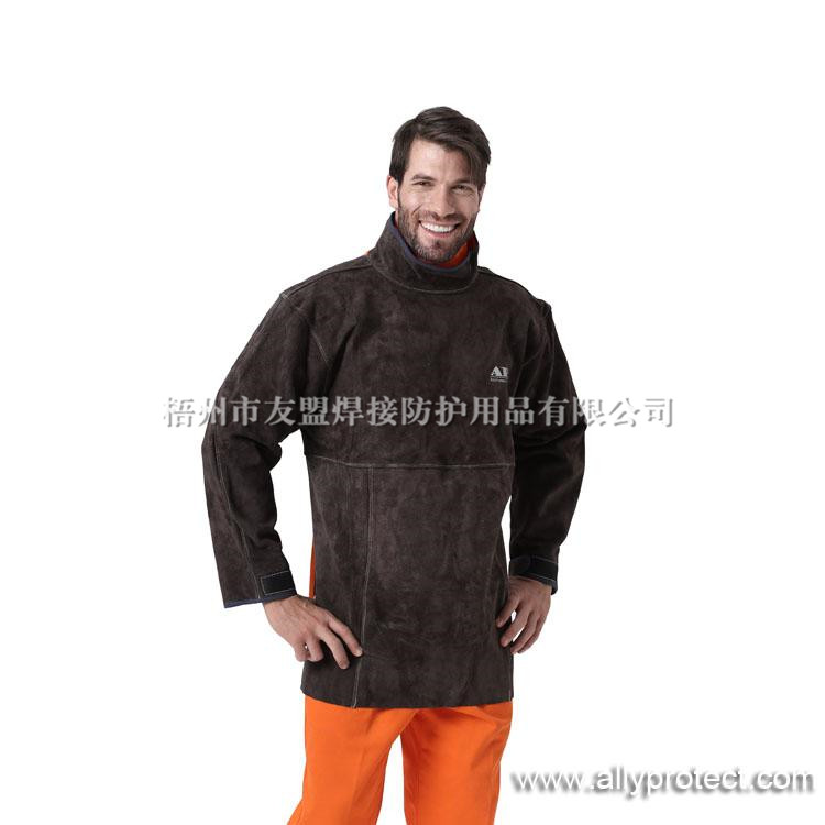 AP-8002 炭咖色皮護胸帶領(lǐng)長袖圍裙